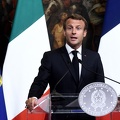 Macron in contra Conte