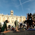 Yoga in piazza