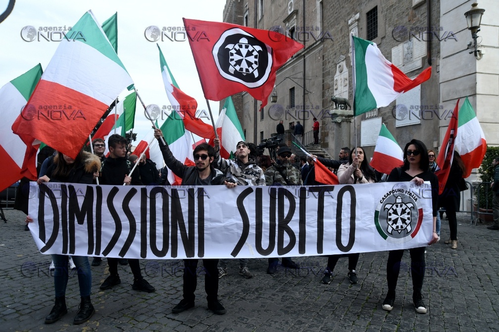 Casapound in piazza
