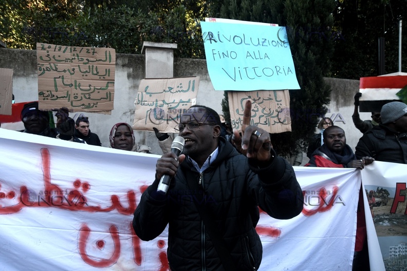 Protesta ambasciata Sudan