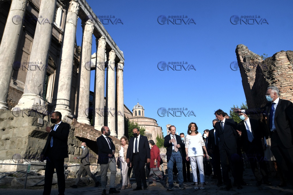 Casellati in visita al parco archeologico del Colosseo