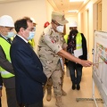 Il ministro del Petrolio egiziano Tarek el Molla visita la nuova sede del dicastero