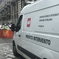 Milano: rapinata filiale banca, malviventi in fuga - foto 2
