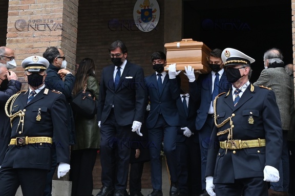 Roma, i funerali di Antonio Catricalà