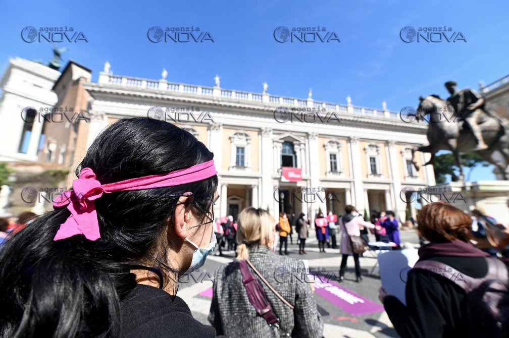 Roma, Casa delle Donne contro la Raggi
