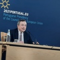 Draghi -conferenza stampa al vertice di Oporto 6