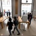 Roma, Apple store a via del Corso