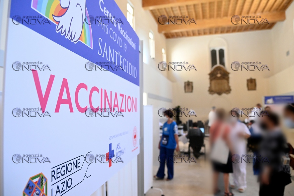 Roma, inaugurazione hub vaccinale Sant'Egidio
