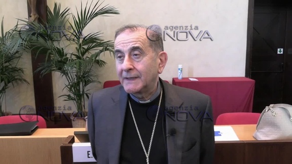Arcivescovo di Milano Mario Delpini su giovani