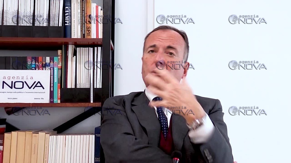Frattini  - Italia può aiutare Ue e Usa a lavorare con e non contro Pechino