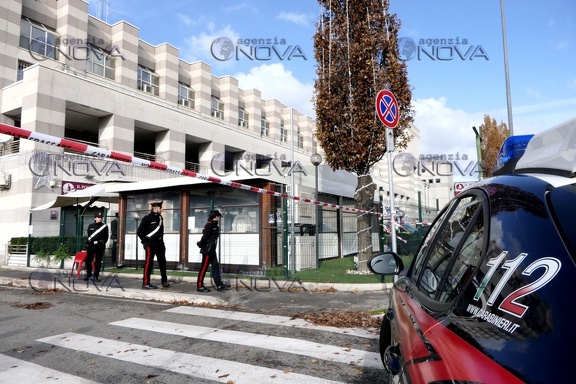 Roma, uomo spara e uccide tre persone in un bar a Fidene