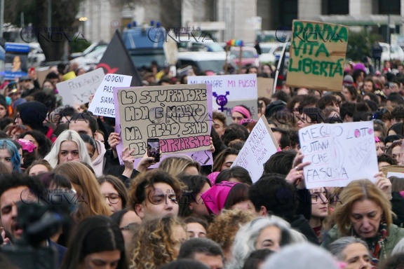 Roma, corteo femminista