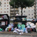 Roma: "Gualtieri portami via", le preghiere dei romani sui rifiuti abbandonati in periferia - foto 6
