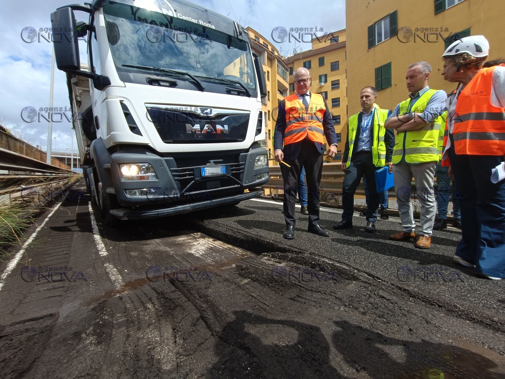 Roma,  Gualtieri visita cantiere Tangenziale est  per avvio lavori