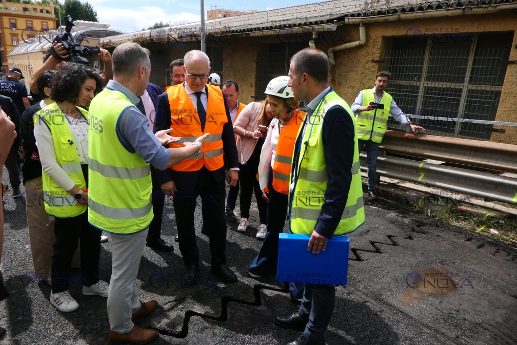 Roma,  Gualtieri visita cantiere Tangenziale est  per avvio lavori