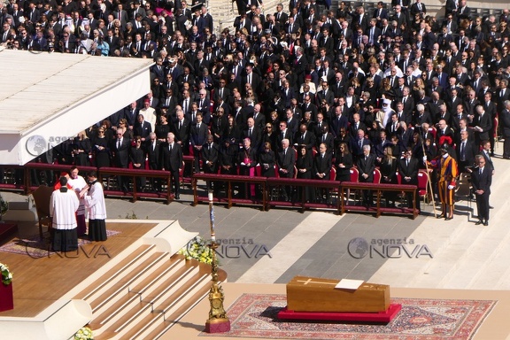 Roma,i funerali di Papa francesco 