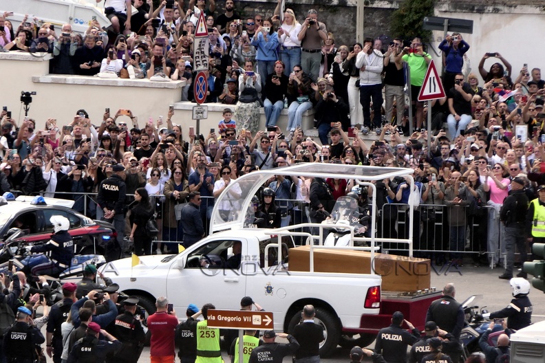 Roma,i funerali di Papa francesco 