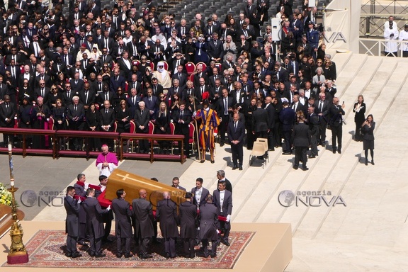 Roma,i funerali di Papa francesco 