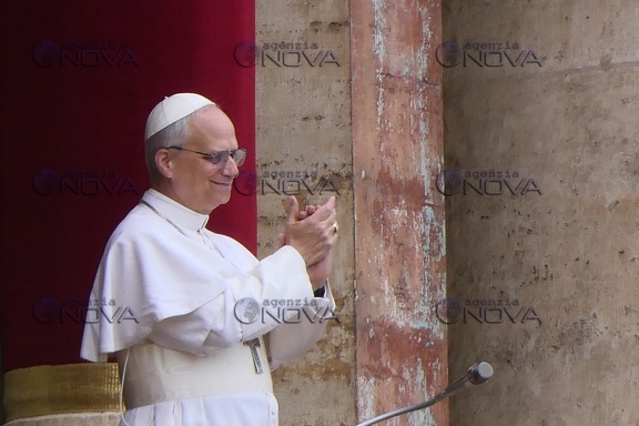 Roma, primo Regina Caeli di Leone XIV