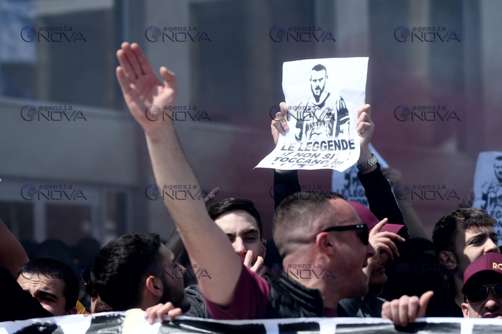Proteste tifosi Roma